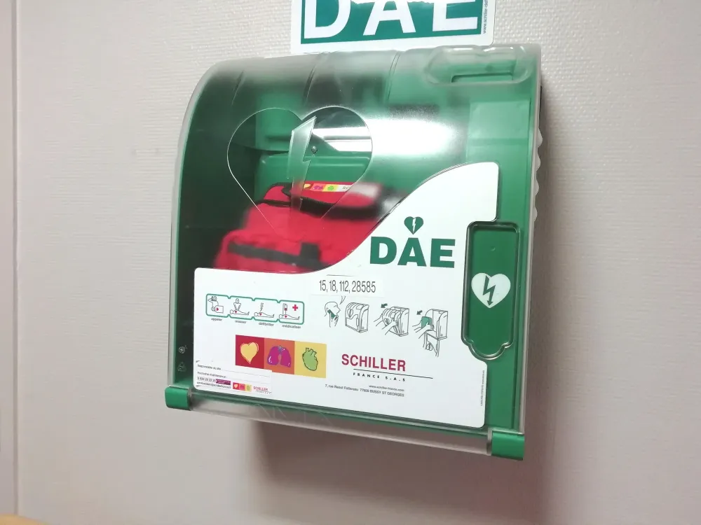 defibrillateurs-1